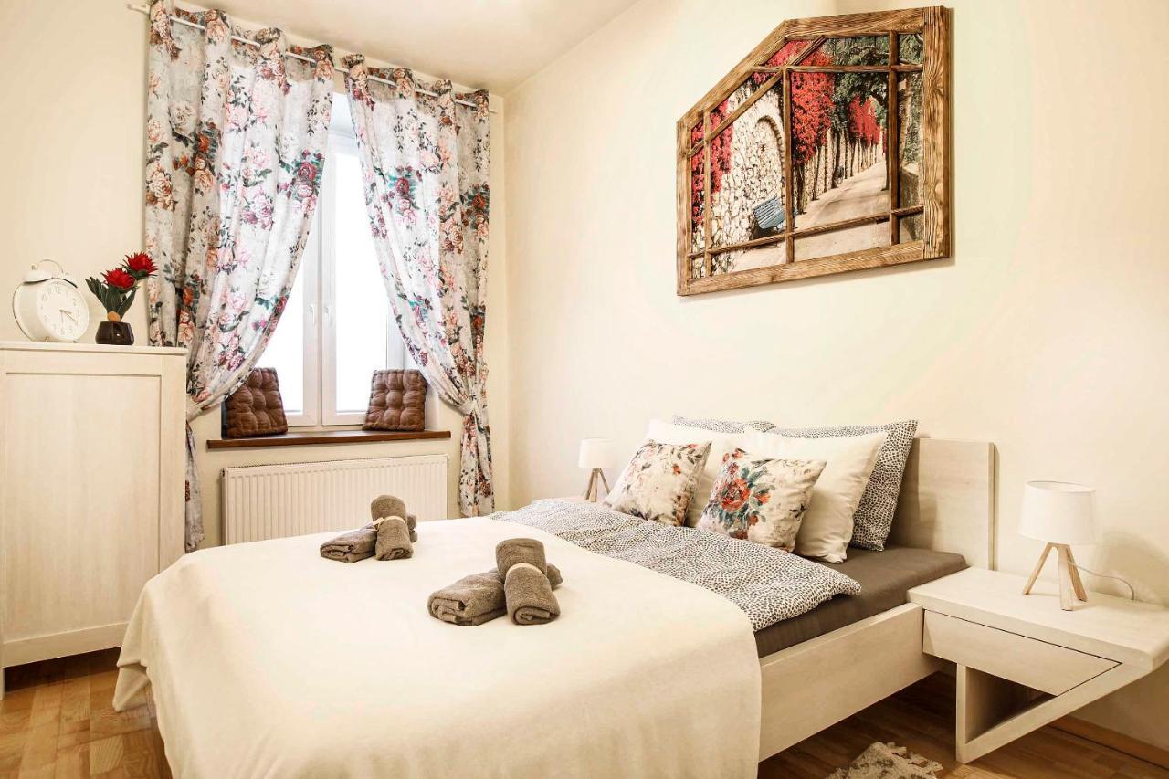 2-Room Apartment With Kitchen, Heart Of Cracow Old Town Krasków Εξωτερικό φωτογραφία